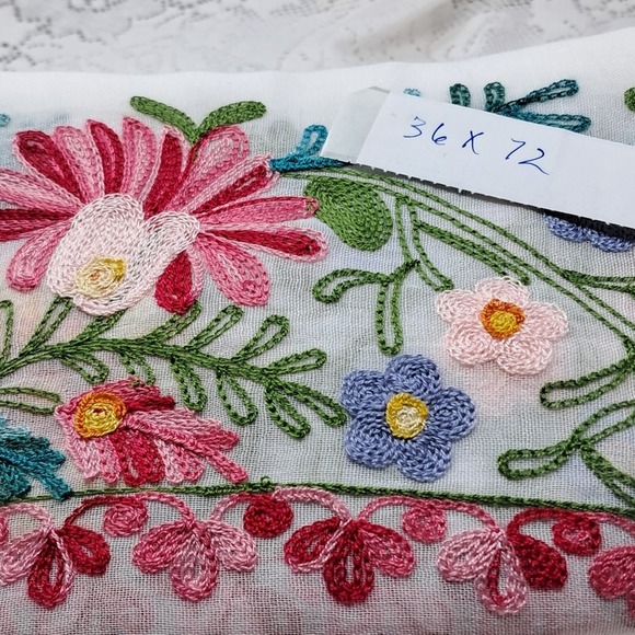 Embroidered Floral Scarf‎ Shawl Wrap Lightweight Viscose Blend 36x72 - Picture 3 of 8